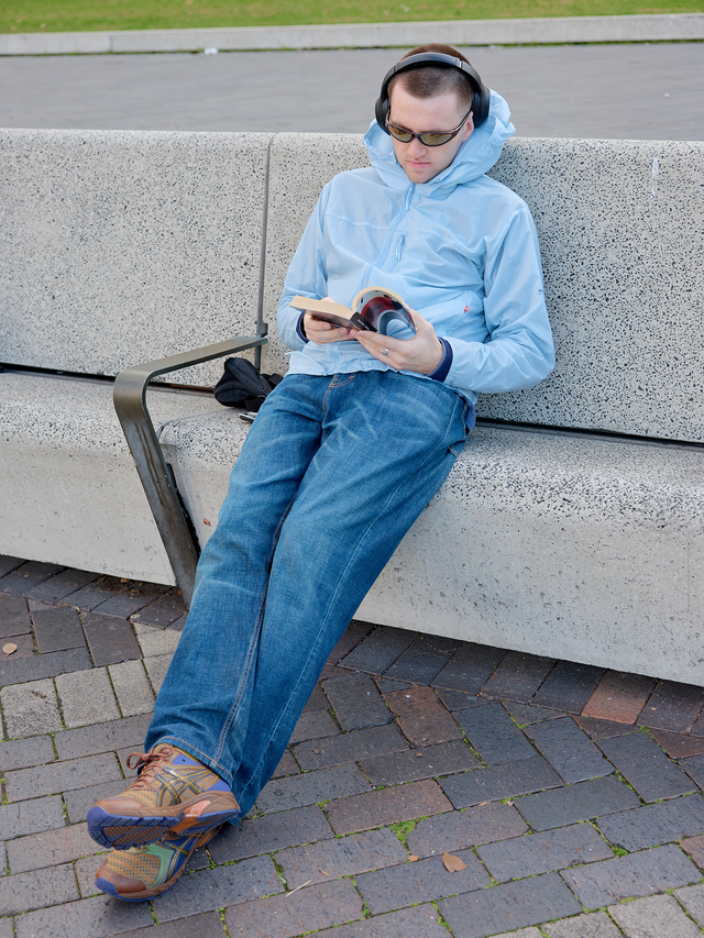 UV Light Windbreaker V3