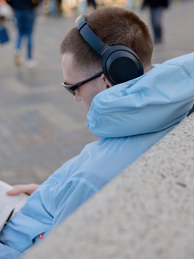 UV Light Windbreaker V3